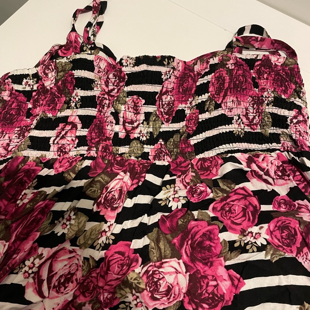 Torrid Brand Women's Size 2 Striped Floral Challis Dress Bright Pink & Black - Picture 6 of 6